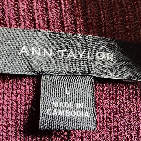 Ann Taylor Purple Ribbed Turtleneck Size Large - Picture 8 of 14